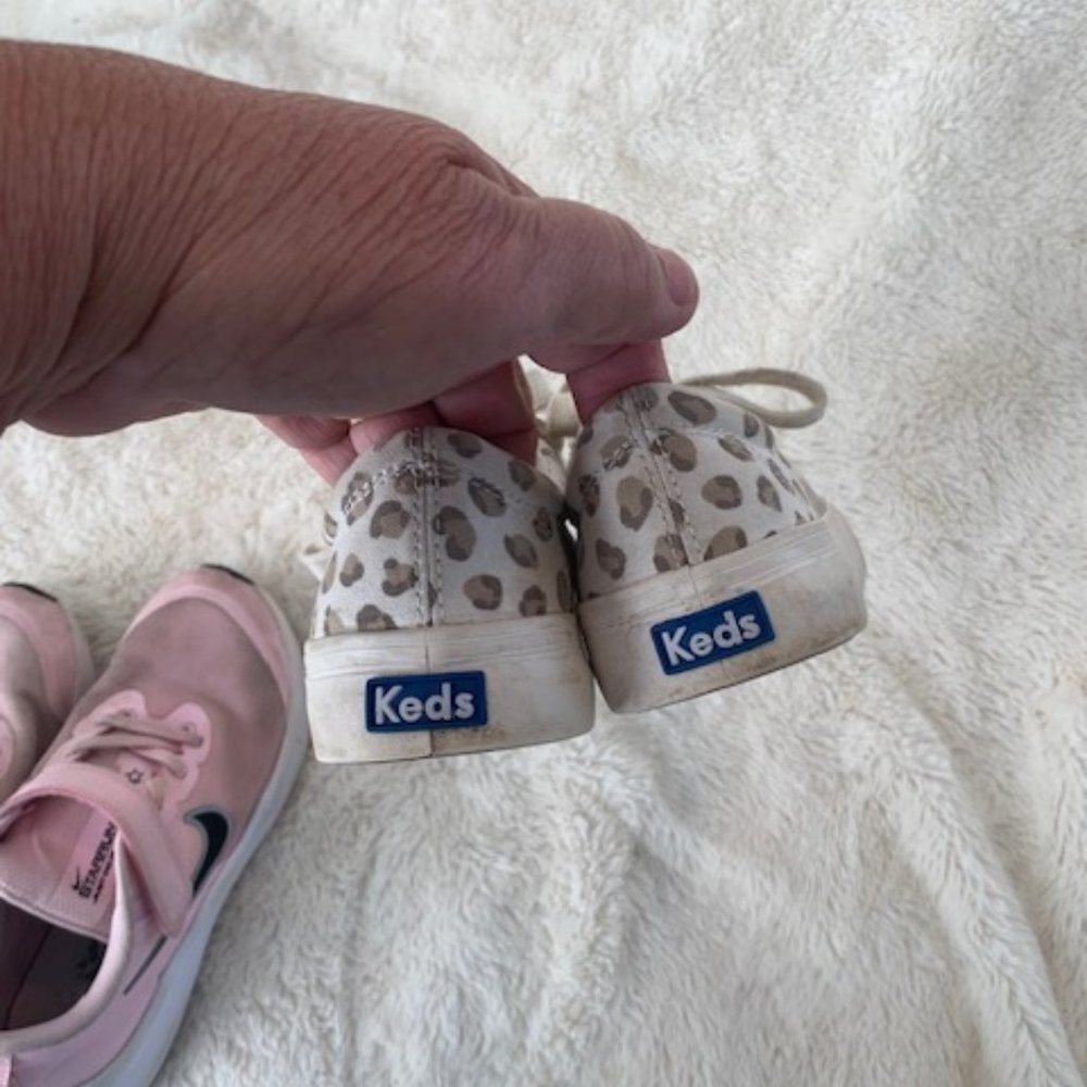 Nike and Keds Sneaker shoes Bundle - Girls Size 12.5 - Picture 6 of 8